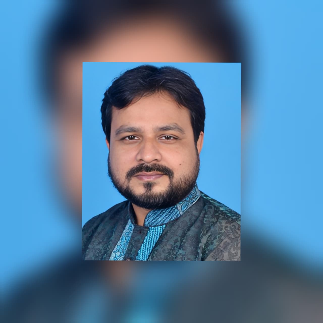 রাজশাহী জেলা যুবদলের আহ্বায়ক মাসুদুর রহমান স্বজনের ঈদ শুভেচ্ছা Cover